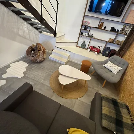 Un Duplex Pas Comme Les Autres Καρκασόν